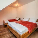 Villa Dom Z Bali - Serafinowka Tegoborze