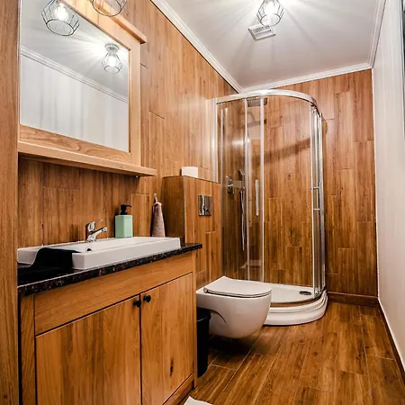 Villa Dom Z Bali - Serafinowka