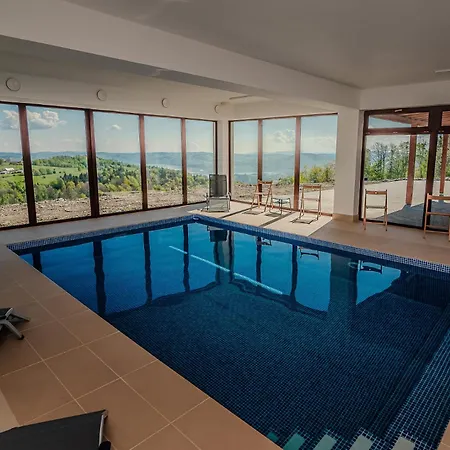 Dom Z Bali - Serafinowka