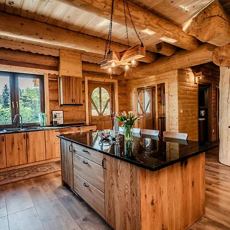 Dom Z Bali - Serafinowka *