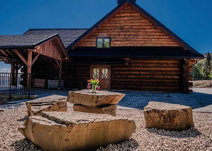 Dom Z Bali - Serafinówka