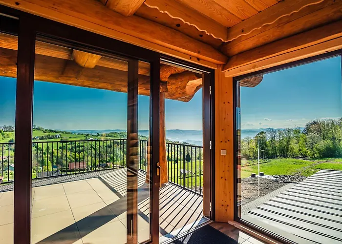 Willa Dom Z Bali - Serafinówka